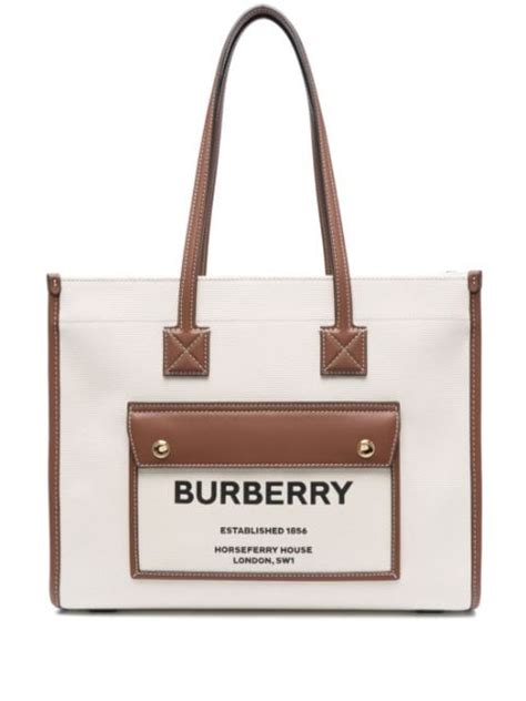 borse burberry miglior prezzo|Scopri la nuova collezione di borse Burberry donna su FARFETCH.